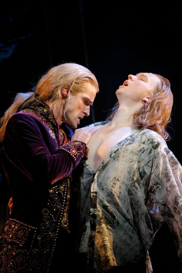 Lestat
Evening Dress Rehearsal
12/16/05
Credit Photo: ©Paul Kolnik
NYC
212.362.7778
studio@paulkolnik.com